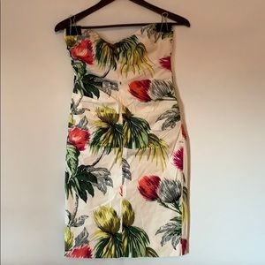 Gorgeous sweetheart tropical print wiggle dress